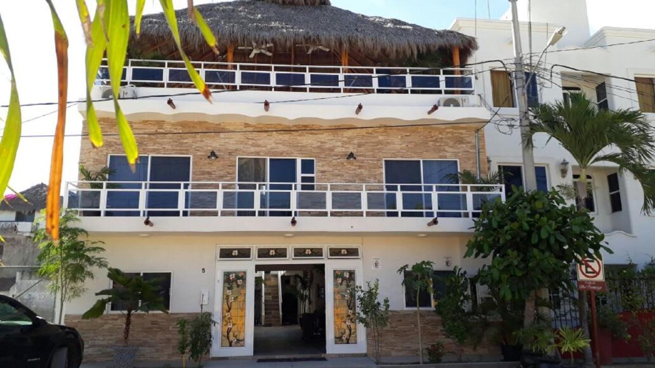 Hotel & Suites Vayor San Patricio Melaque Exterior foto